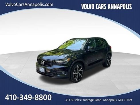 Certified 2022 Volvo XC40 T5 R-Design AWD/4WD image 3