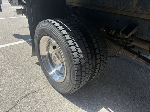 Used 2018 RAM 5500 Tradesman w/ Power Accessory Group AWD/4WD image 13