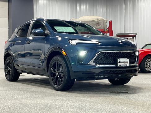 New 2026 Buick Encore GX Sport Touring w/ Advanced Technology Package image 7