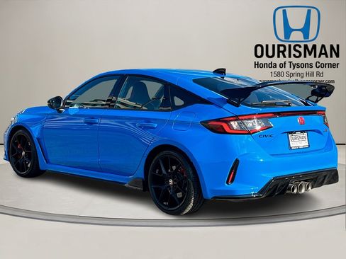 Certified 2024 Honda Civic Type R image 3