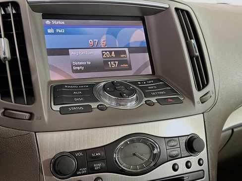 Used 2010 INFINITI G37 Journey w/ Premium Pkg image 21
