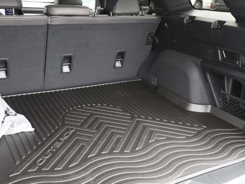 New 2026 Subaru Outback Limited AWD/4WD image 5