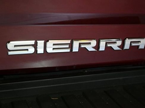 Used 2015 GMC Sierra 2500 Denali w/ Duramax Plus Package AWD/4WD image 10