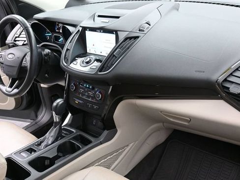 Used 2017 Ford Escape Titanium FWD image 32