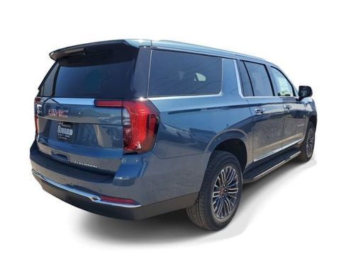 New 2026 GMC Yukon XL Elevation w/ Elevation Premium Package AWD/4WD image 5