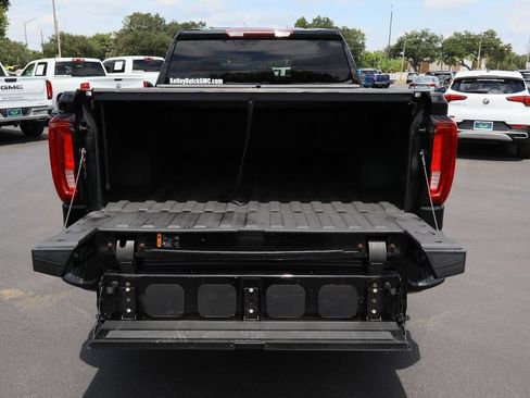 Certified 2022 GMC Sierra 1500 AT4 AWD/4WD image 25