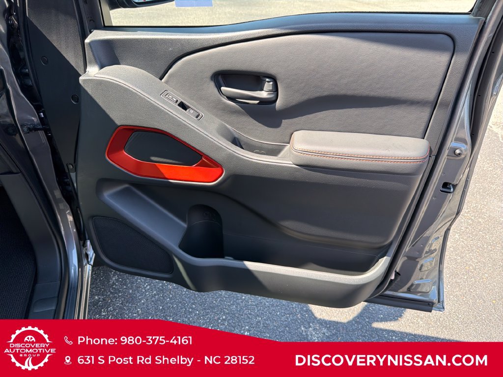 New 2027 Nissan Frontier PRO-4X w/ Pro Convenience Package AWD/4WD image 35
