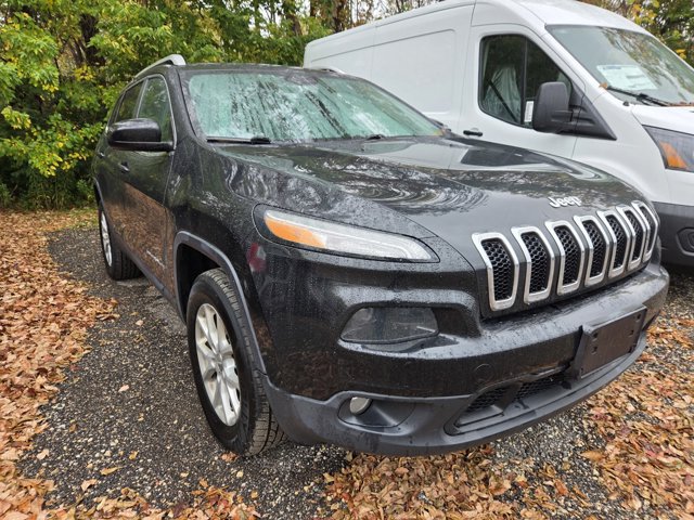 Used 2014 Jeep Cherokee Latitude w/ Comfort/Convenience Group AWD/4WD image 1