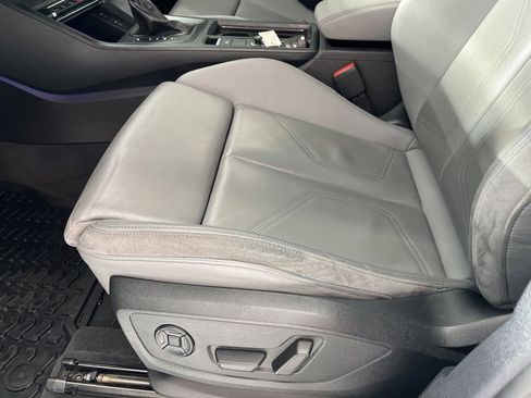 Used 2022 Audi Q3 2.0T Premium Plus image 17