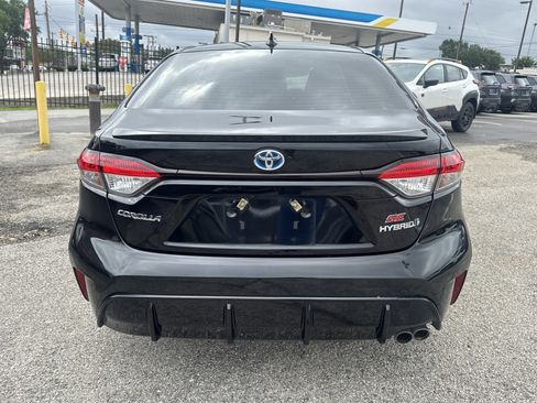 Used 2024 Toyota Corolla SE FWD image 7
