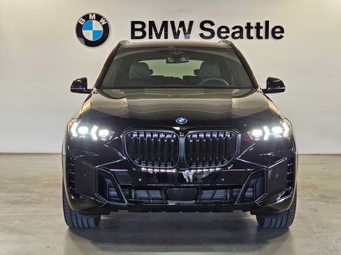New 2026 BMW X5 xDrive50e w/ M Sport Package AWD/4WD image 6