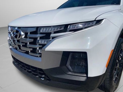 Certified 2024 Hyundai Santa Cruz SEL FWD image 10