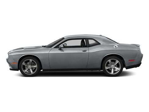 Used 2016 Dodge Challenger SXT image 3