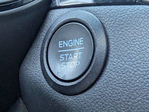Used 2025 Ford Escape ST-Line FWD image 20