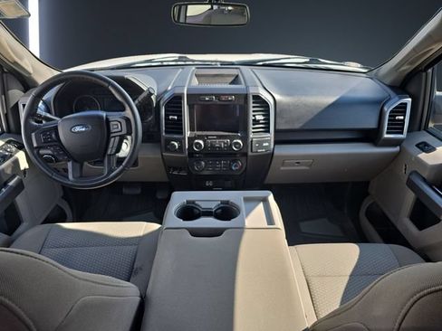 Used 2017 Ford F150 XLT w/ Equipment Group 302A Luxury RWD image 12