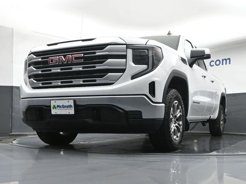 New 2026 GMC Sierra 1500 SLE AWD/4WD image 7