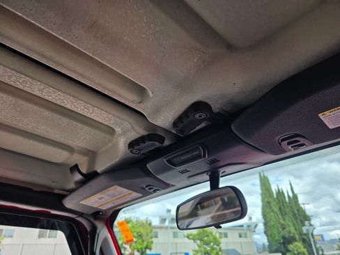 Used 2019 Jeep Wrangler Unlimited Sport S AWD/4WD image 16
