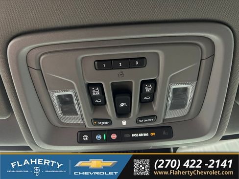 Used 2025 GMC Sierra 1500 Denali AWD/4WD image 33