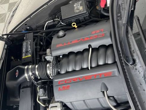 Used 2007 Chevrolet Corvette Coupe w/ Preferred Equipment Group RWD image 21