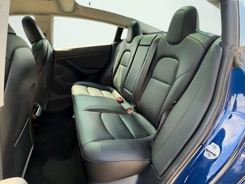 Used 2023 Tesla Model 3 Standard Range image 21