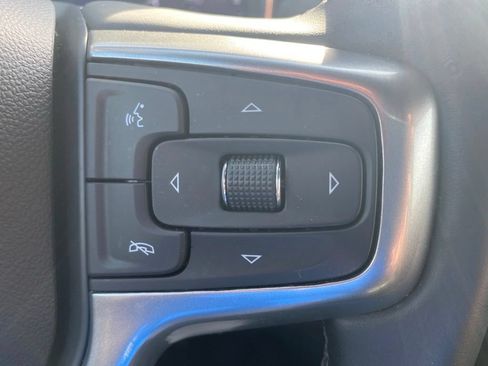 Used 2023 Chevrolet Silverado 1500 LT AWD/4WD image 8