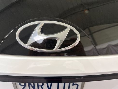 Used 2024 Hyundai Tucson Limited AWD/4WD image 14