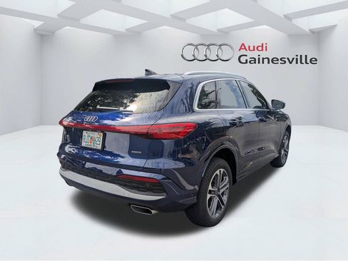 Used 2025 Audi Q5 Premium w/ Convenience Package AWD/4WD image 5