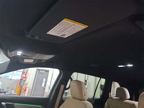 New 2026 Buick Enclave Preferred w/ LPO, Floor Liner Package image 34