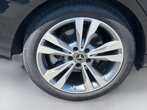 Used 2021 Mercedes-Benz C 300 4MATIC Sedan image 10