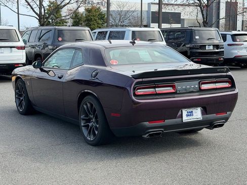 Used 2021 Dodge Challenger R/T Scat Pack w/ Dynamics Package image 9