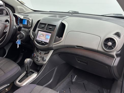 Used 2015 Chevrolet Sonic LT w/ Wheels and Fog Lamp Package image 28