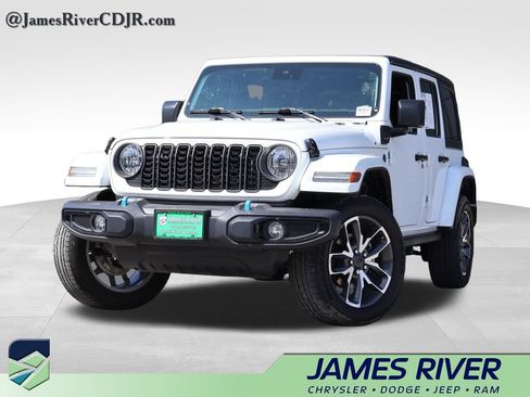 Used 2024 Jeep Wrangler Unlimited w/ Convenience Group AWD/4WD image 1