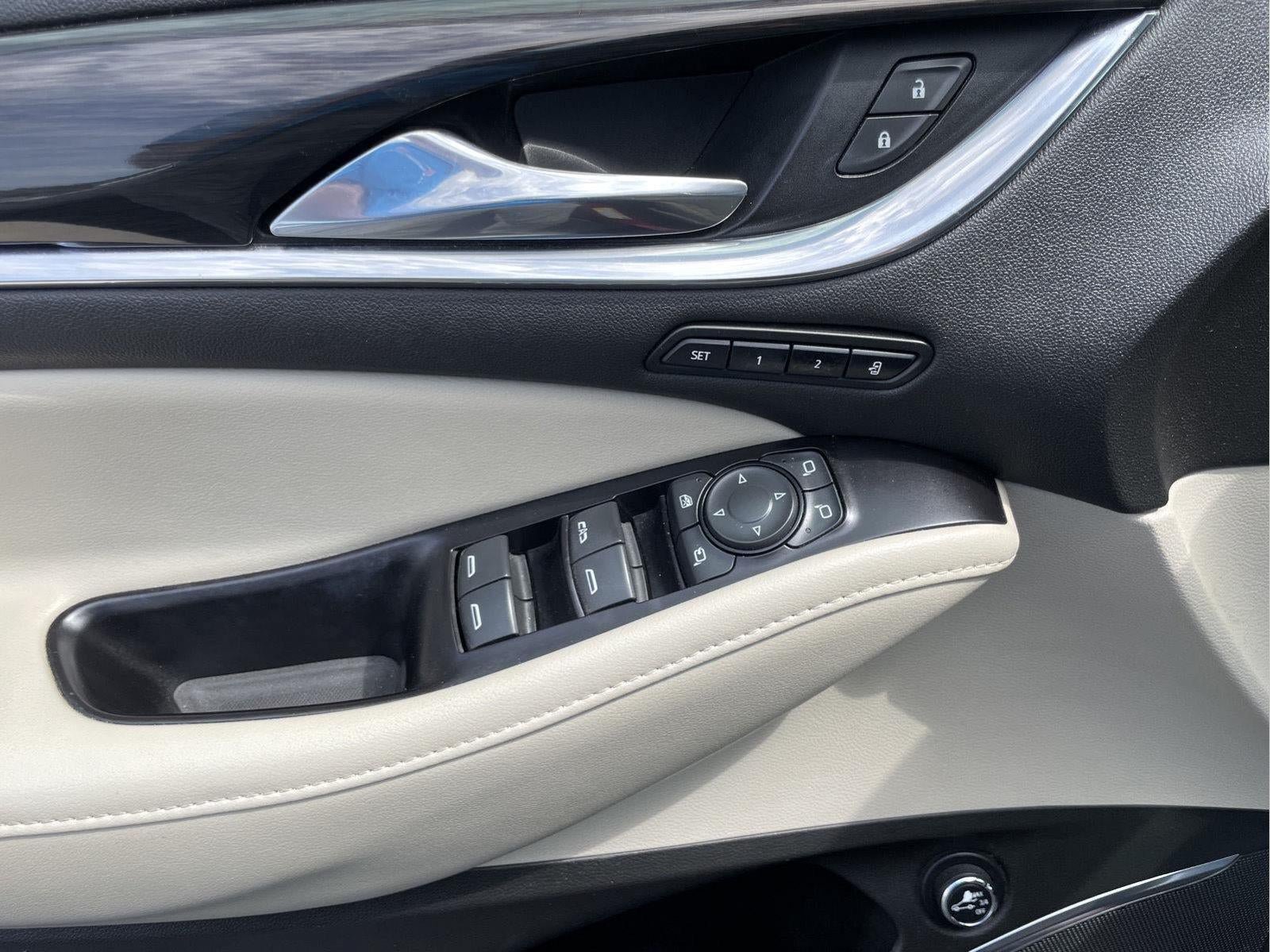 Used 2019 Buick Enclave Premium FWD image 19