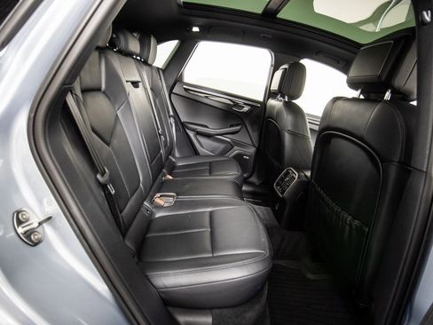 Used 2024 Porsche Macan Premium Plus AWD image 12