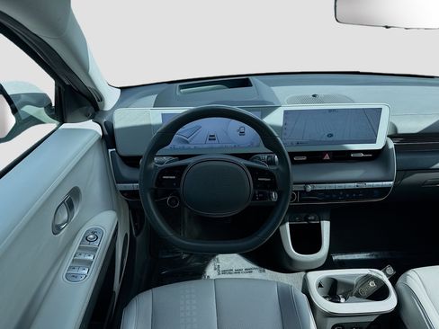 Used 2024 Hyundai Ioniq 5 Limited image 21