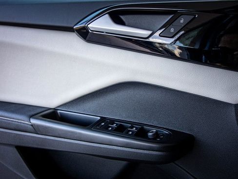 New 2026 Volkswagen Taos S image 26