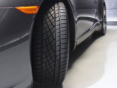 Used 2017 Porsche 911 Carrera image 24