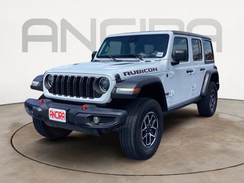 Used 2024 Jeep Wrangler Unlimited Rubicon AWD/4WD image 9