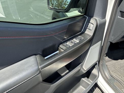 Used 2025 Ford F150 Raptor AWD/4WD image 13