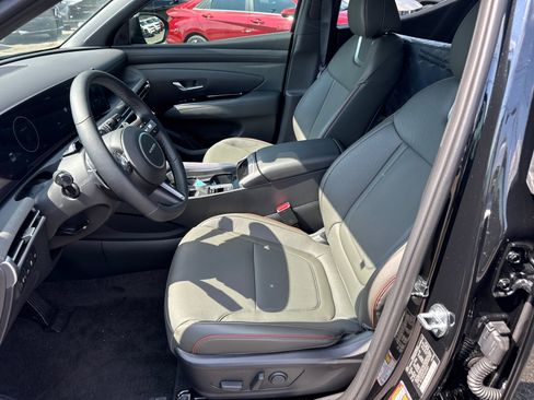 New 2025 Hyundai Santa Cruz Limited image 9