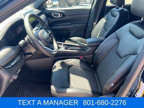 New 2026 Jeep Compass Latitude AWD/4WD image 12