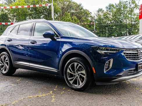 Used 2023 Buick Envision Essence image 1