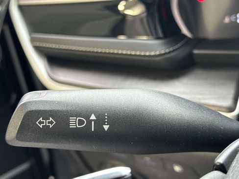 Used 2022 Jeep Grand Cherokee Limited 4xe image 26