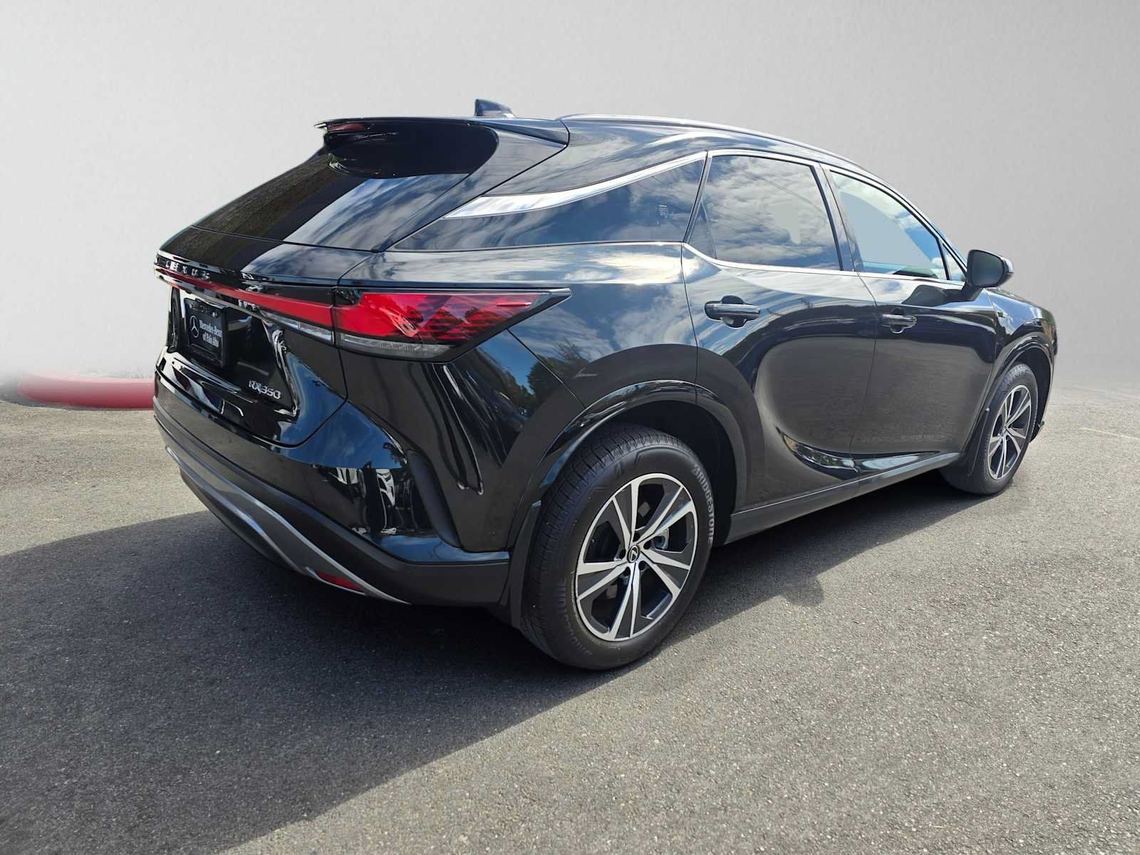 Used 2025 Lexus RX 350 Premium FWD image 3