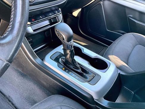 Used 2022 Chevrolet Colorado LT w/ LT Convenience Package image 20