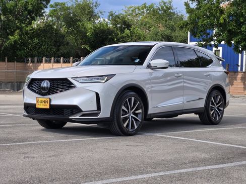 Certified 2026 Acura MDX FWD w/ Technology Package image 7