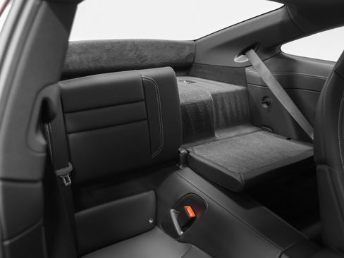 Used 2025 Porsche 911 Carrera image 24