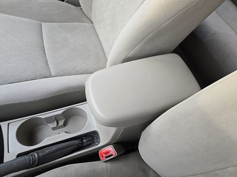 Used 2009 Toyota Corolla LE image 21