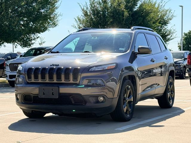 Used 2018 Jeep Cherokee Limited w/ Luxury Group FWD image 7