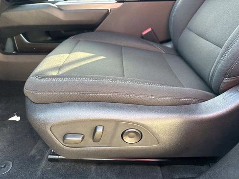 New 2026 Chevrolet Equinox EV LT image 11